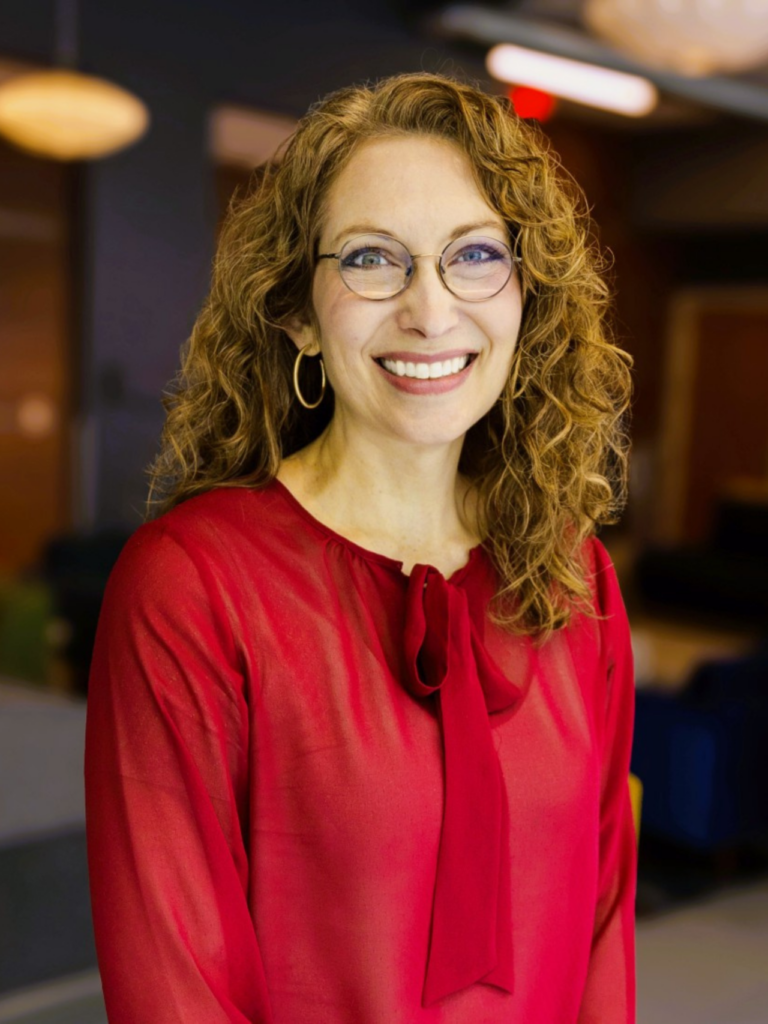 Janet Adams, '98 '1